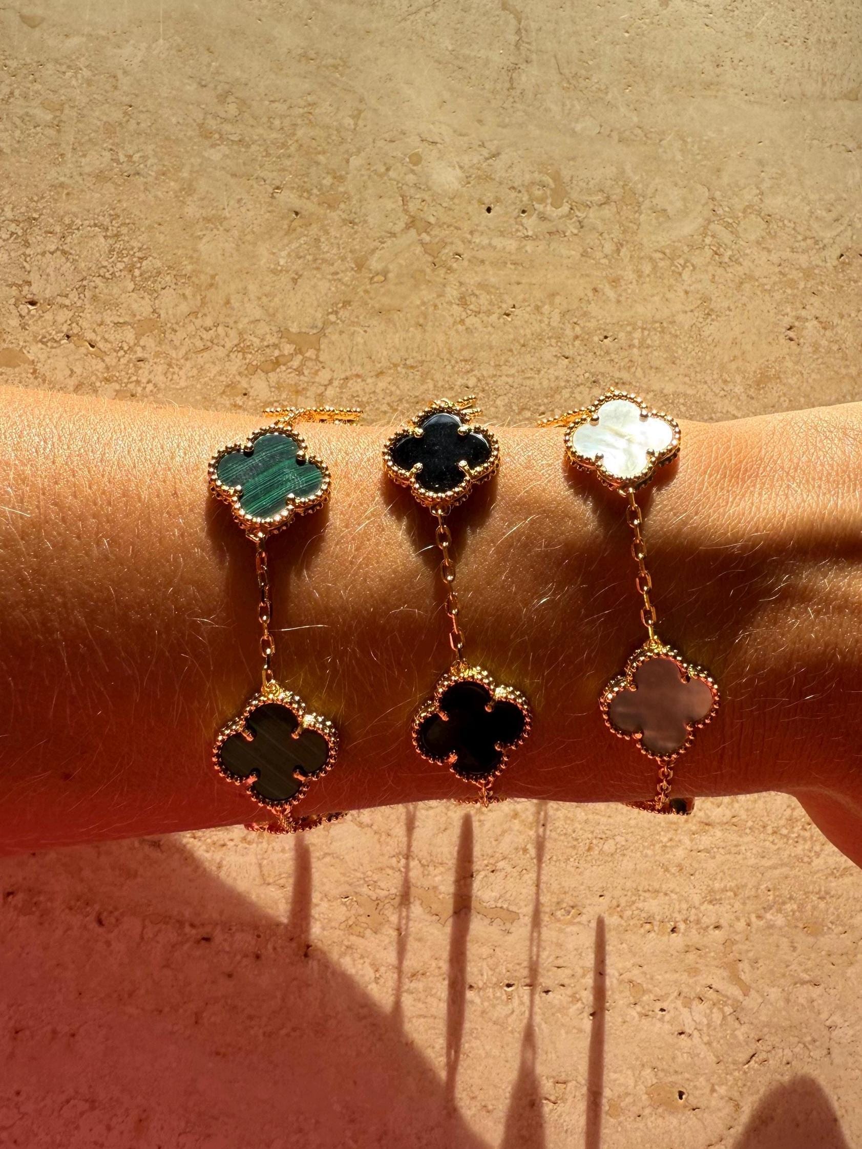 Black clover bracelet - Etsy 日本