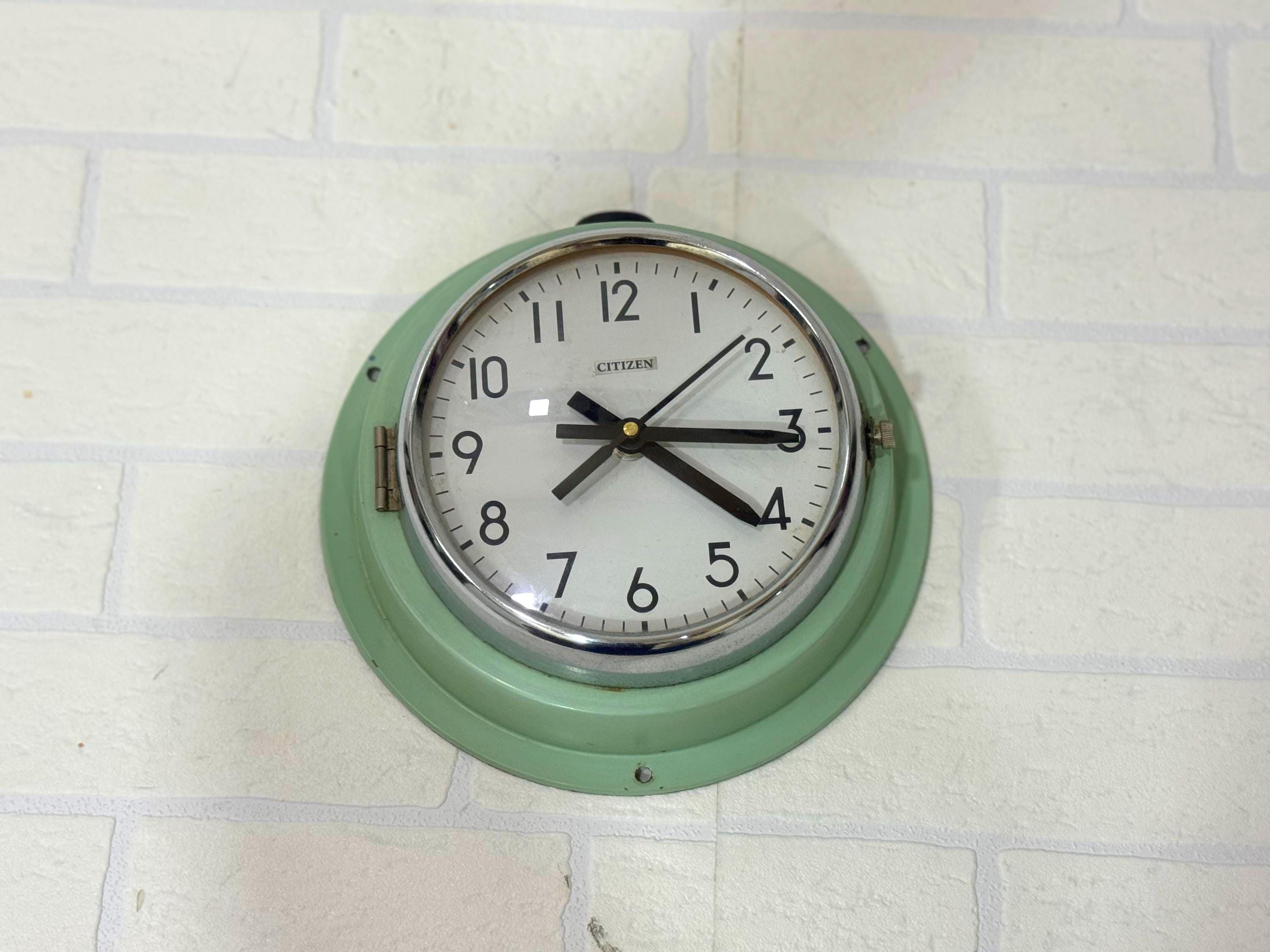 CITIZEN QUARTZ グリーン レトロ置時計 Mint Green Vintage Table Clock Citizen | Retro Desk Clock