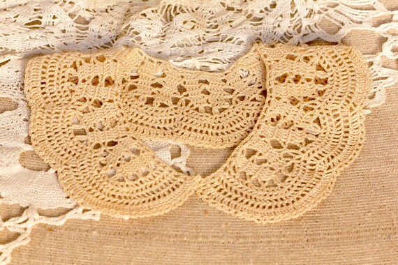 Beige Collar Necklace, Detachable Peter Pan Collar