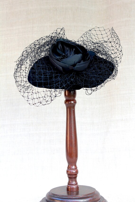 Black Couture Fascinator, Cocktail hat, Derby Hat,
