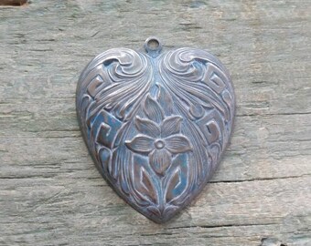 1pc, heart, blue, violet, hand painted, pendant, bezel, hollow back, artisan, metal, steel, jewelry making, mixed media, AP0018 blue