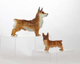 Paire de figurines Royal Doulton Welsh Corgis HN2559 « Spring Robin »