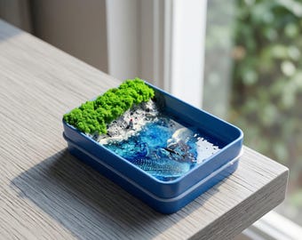 Handmade "North Sea" Whale Shark Miniature Diorama, Tin Box Ocean Micro Landscape, Resin Beach Scene Decor, Unique Ocean Lover Gift