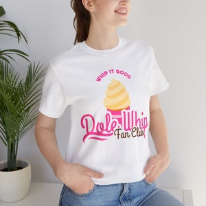 Dole Whip Fanclub T-Shirt | Dole Whip Shirt | Dezentes Disney Design | Stilvolles Disney Trip Bekleidung | Perfekt für Dole Whip Liebhaber