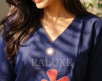 Women's Khadi Cotton Kurta Pants Set Featuring Floral Applique and Hand Embroidery