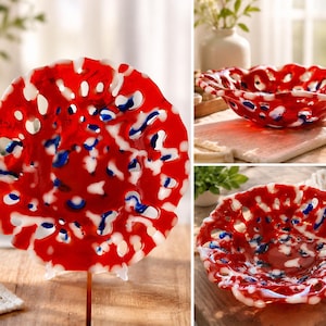 Red Fused Glass Lace Bowl, Handmade Openwork Art Glass Bowl, Decorative Centerpiece Dish, Red White Blue Decor, Unique Housewarming Gift bild 3