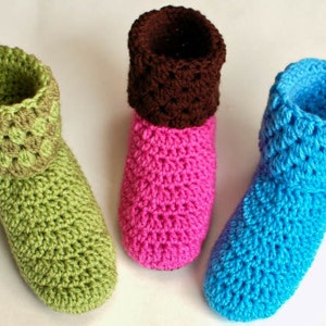Crochet Pattern Ladies Crochet Booties Slippers Pattern women's Sizes 4 ...