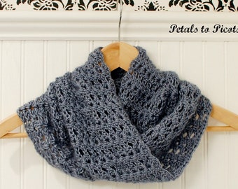 Crochet Pattern - Mobius Infinity Cowl / Scarf (includes instructions to customize fit) - Immediate PDF Download