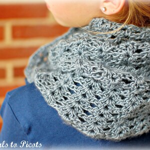 Crochet Pattern - Mobius Infinity Cowl / Scarf (includes Instructions ...