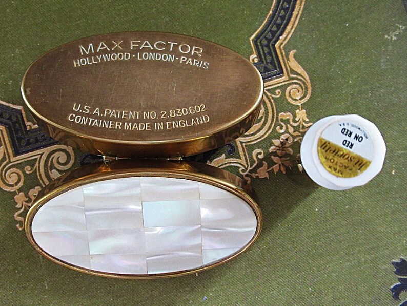 Gorgeous Max Factor ~\u201cRed on Red\u201d ~.~ Lipstick Pop-Up Tube~ Mother of Pearl Inlay Top Container Made in ENGLAND