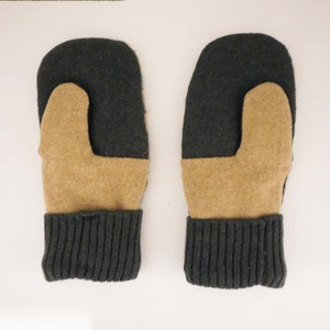 Grüne graue und gelbe Streifenmuster Gefilzte Woll-Fäustlinge | Etsy