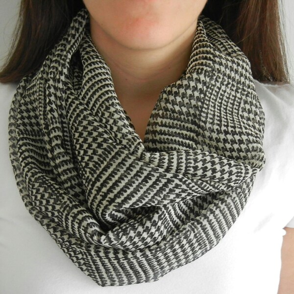 Black and White Houndstooth Infinity Scarf