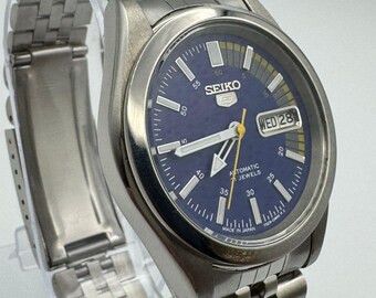 Reloj de pulsera Seiko 5 automático vintage con esfera azul estilo Racer para hombre, fabricado en Japón (7s26).
