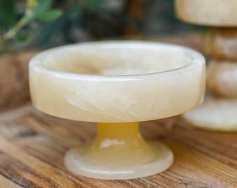 Hand‑Carved Natural Cream Onyx Pedestal Bowl, Raised Trinket Dish, Stone Tealight Candle Holder, Wabi‑Sabi Home Decor