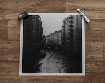 Limited Analog Photography Dark Hamburg #2 50 x 50 cm