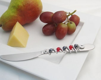 Hand wire wrapped and beaded spreader knife - Gunmetal Grey and Red