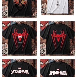 Puede incluir: Una colección de seis camisetas de manga corta con varios diseños gráficos de Spider-Man. Las camisetas se muestran en colores blanco y negro, exhibiendo imágenes icónicas que incluyen una máscara, una telaraña, un logo de araña rojo y texto.