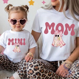 Floral Patchwork Ghost Mom Shirt, Cute Coquette Bow Halloween Tee, Minimalist Small Text Spooky Mama T-shirt, Trendy Pink Autumn Gift Custom
