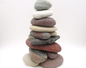 Re-Stackable Desk Cairns