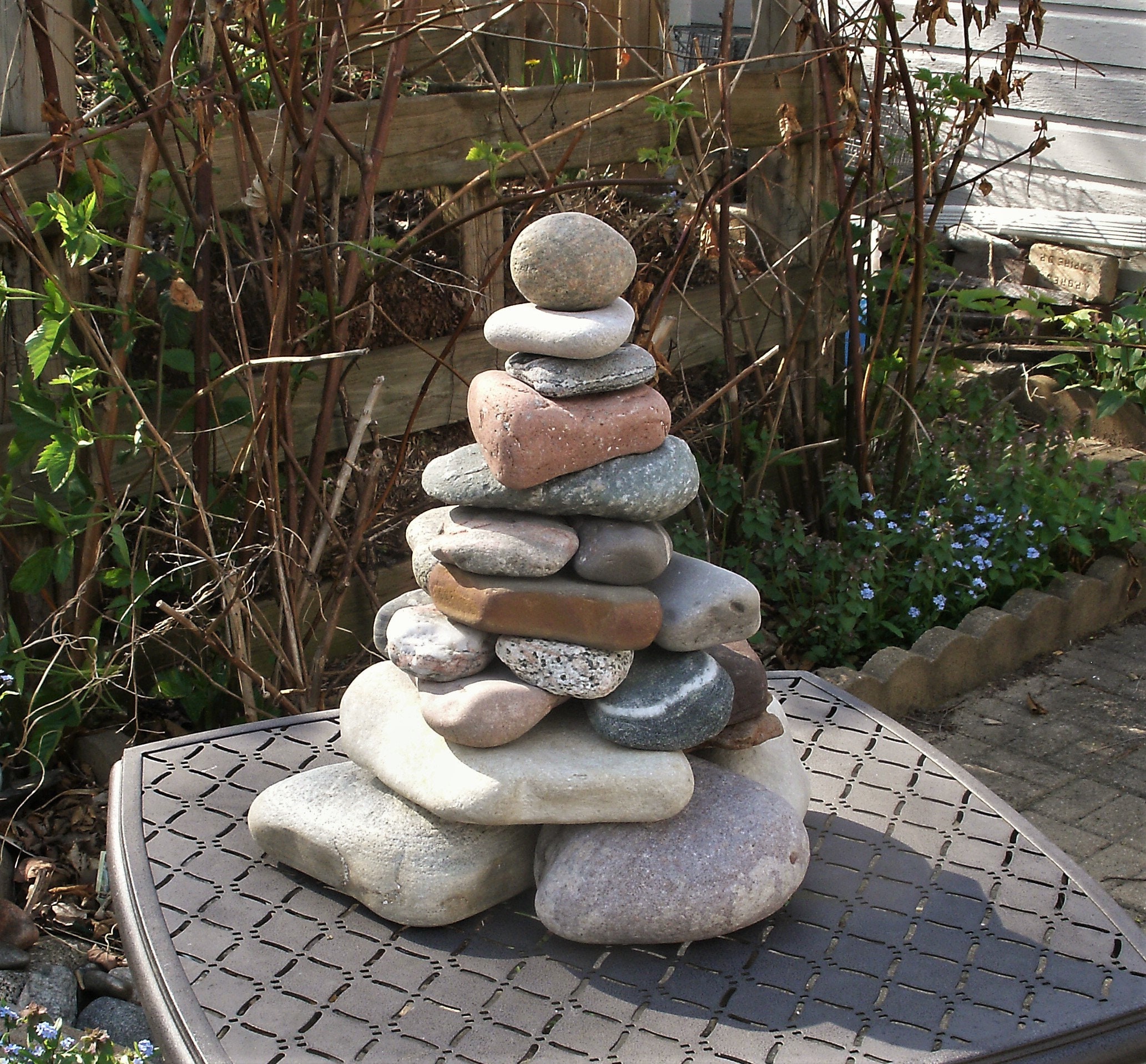 Garden Cairn, ReStackable Beach Stone Cairn Sculpture, Rock Cairn for Garden, Garden Statue