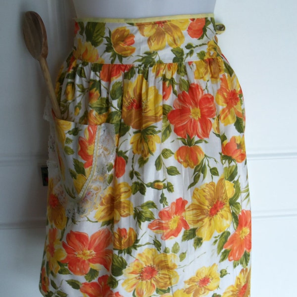 Vintage 1960s Polished Cotton Apron, Yellow & Orange Dogwood Blossoms