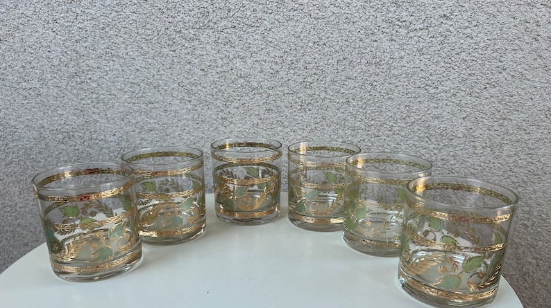 Vintage MCM Culver rock tumbler glasses set 6 grapevine leaves green & blue gold rims barware image 2
