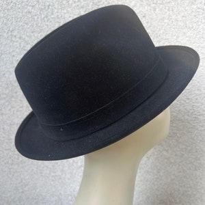 Vintage unisex classic jet black wool fedora hat by Pierre Cardin Paris size 7 3/8 image 7