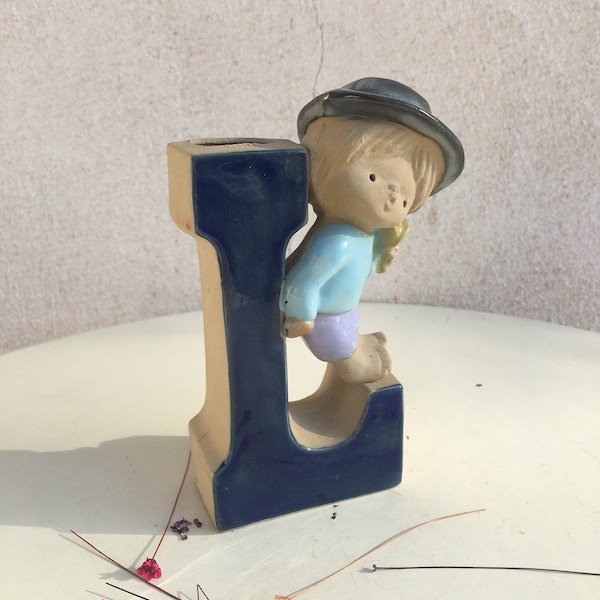 Vintage Kitsch mini letter ceramic vase figurine Letter L with boy by Uctci from Japan