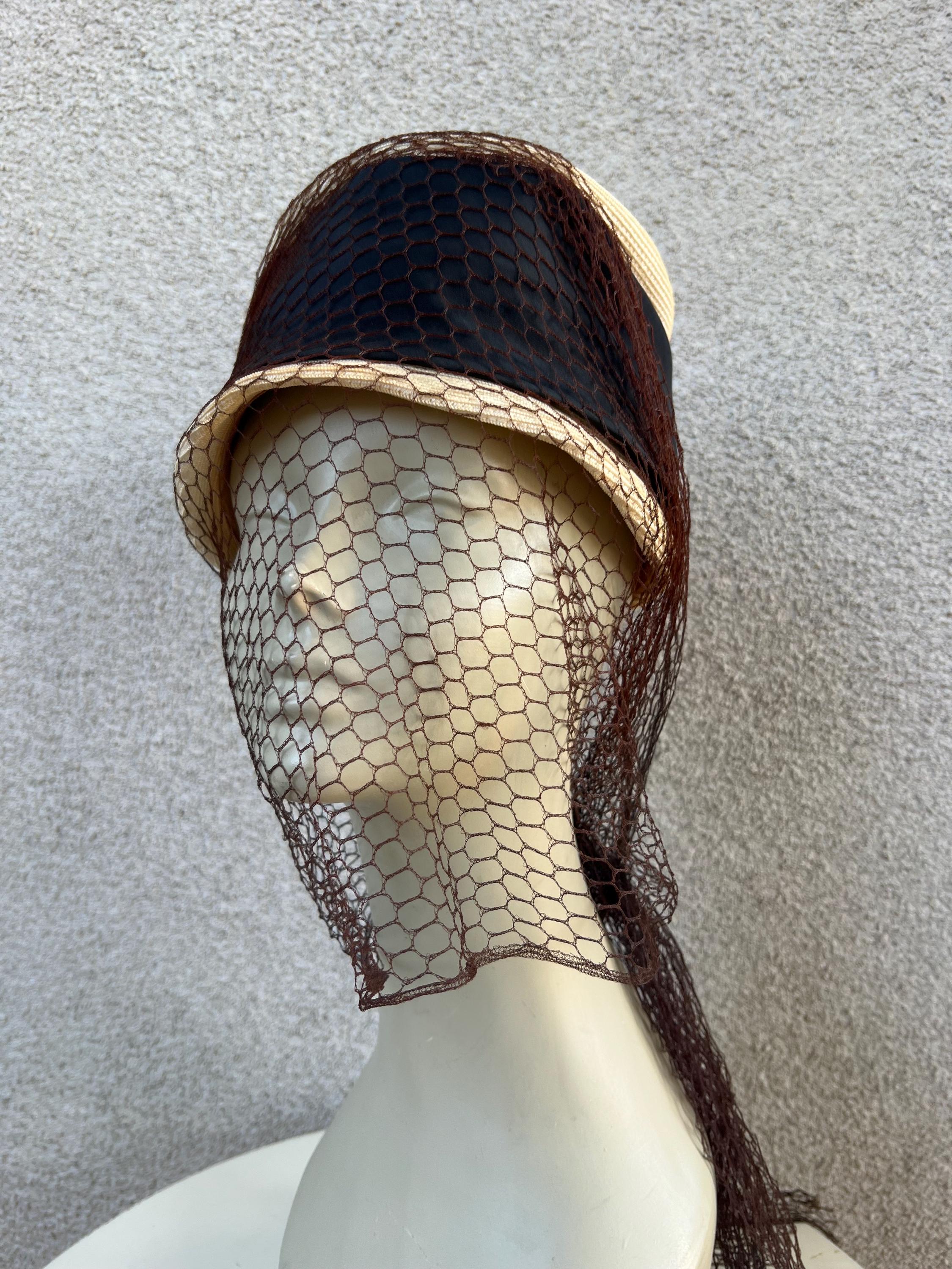 Vintage Lilly Dache Pillbox Hat: 1950s Off-white Brim, Black 