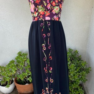 Vintage custom made boho maxi dress black with floral multi colors braid accents sz Medium. image 6