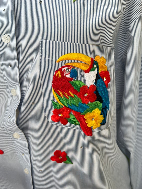 Vintage kitsch shirt blouse embroidered birds Sz … - image 8