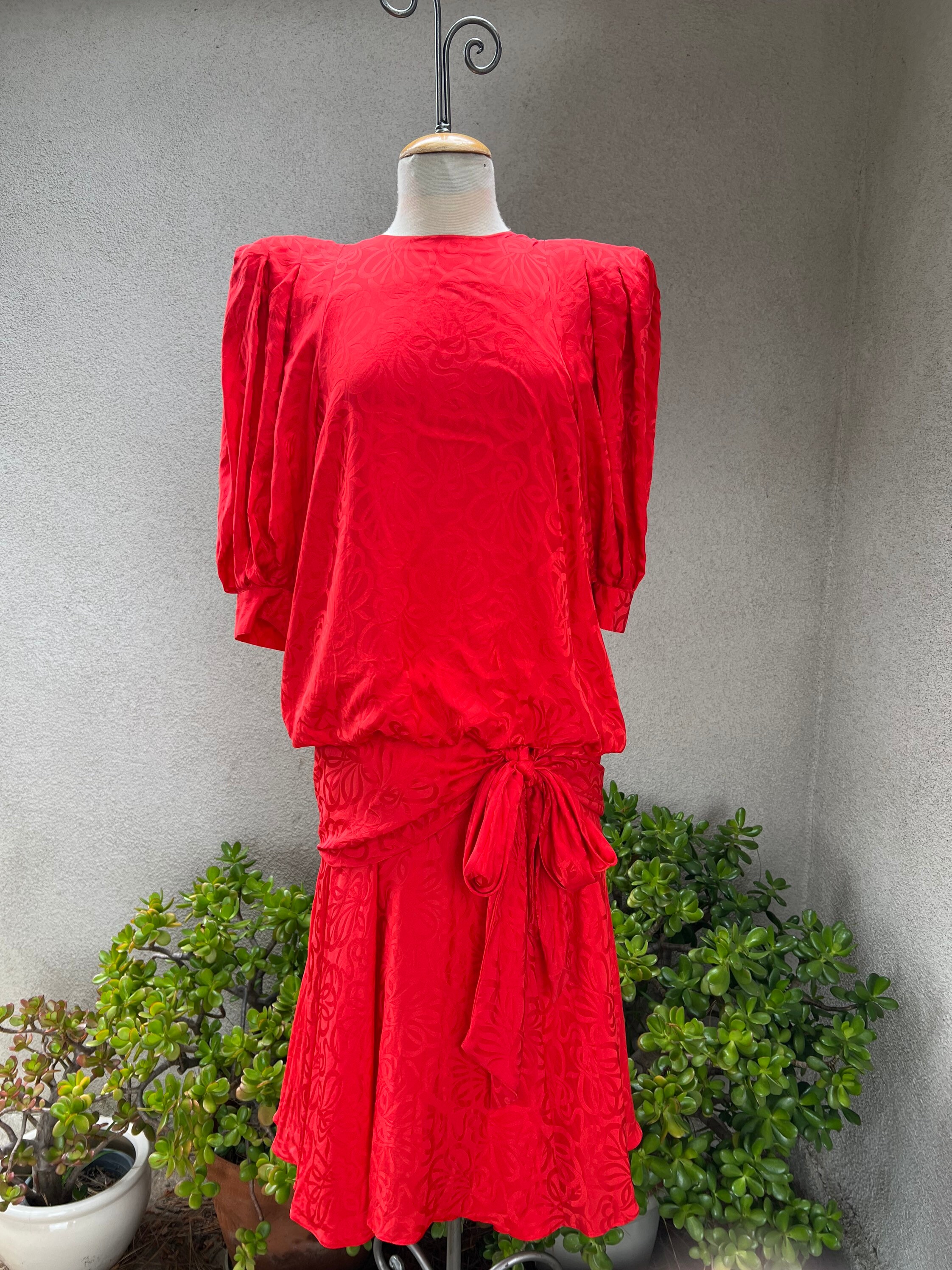 Vintage 80s Dynasty Style Red Hot Silk Dress Big Shoulders
