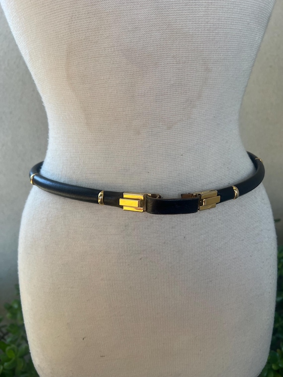 Vintage 80s Black Leather Skinny Belt: Gold Tone Accents  display picture 1