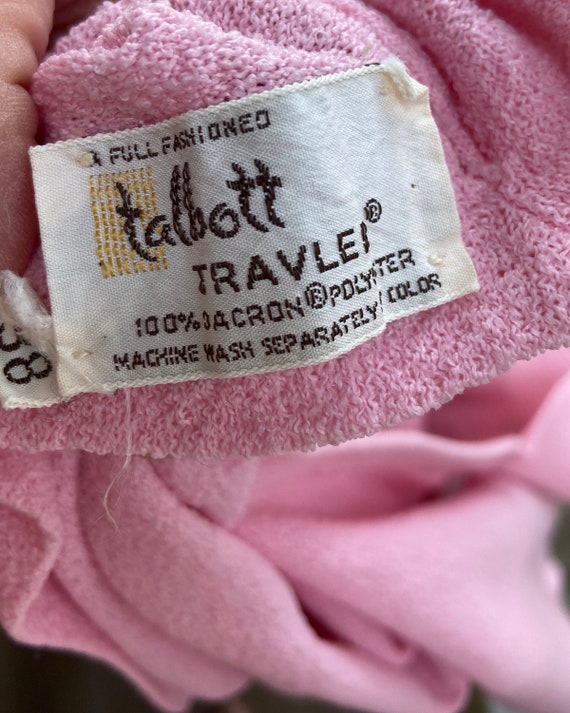Vintage 1960s soft pink sponge type knit dress w … - image 10