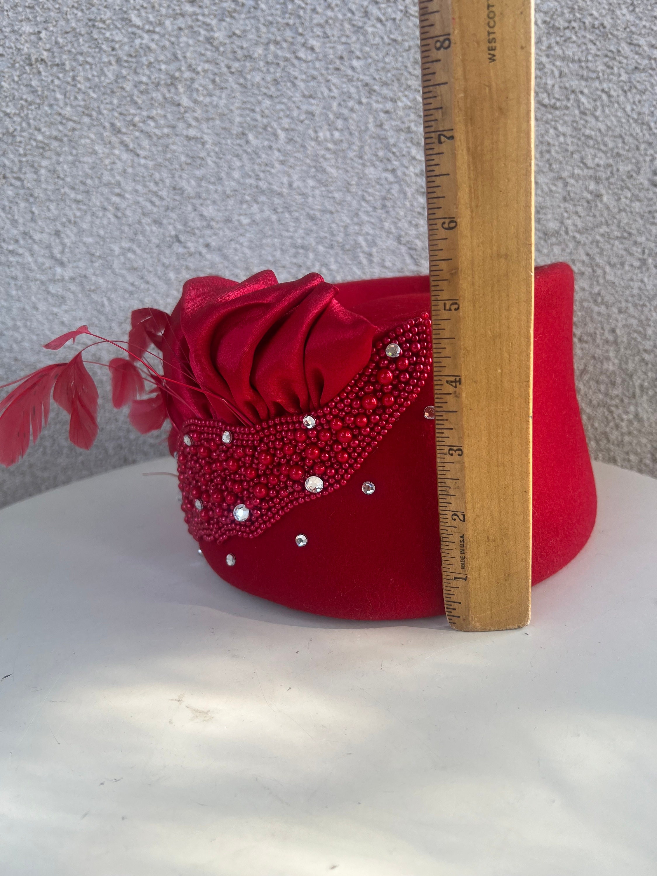 Vintage Red Pillbox Hat: Wool Felt, Beads, Feathers - Mr  display picture 1