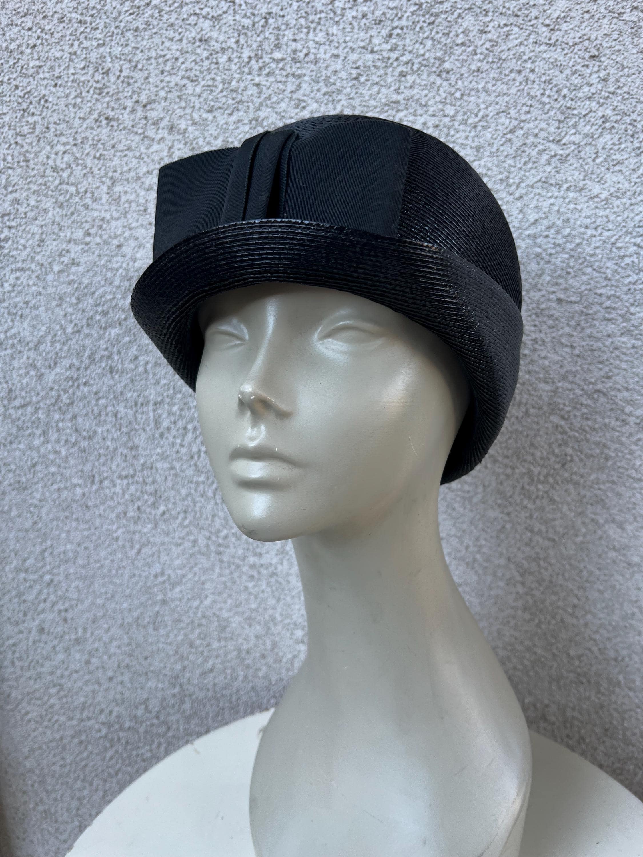 Borsalino Italy Black Wool Cloche Hat Women’s Vintage Sculpted Design Otti Moll Borsalino Italy Black Wool Cloche Hat Women main image 2