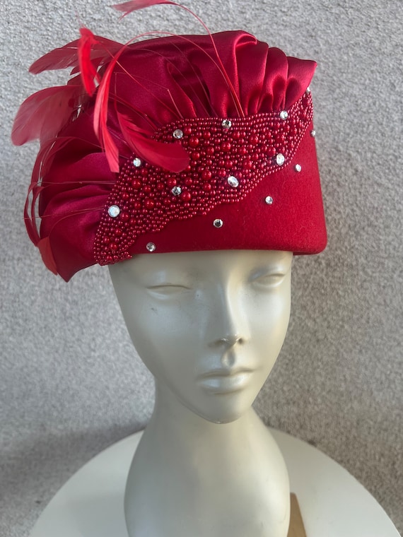 Buy Vintage Red Pillbox Hat: Wool Felt, Beads, Feathers - Mr  display picture 2