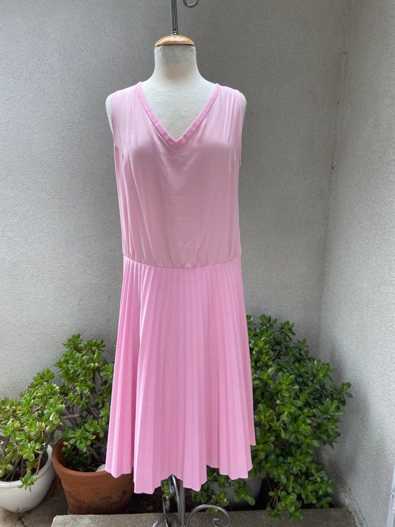Vintage 1960s soft pink sponge type knit dress w … - image 8