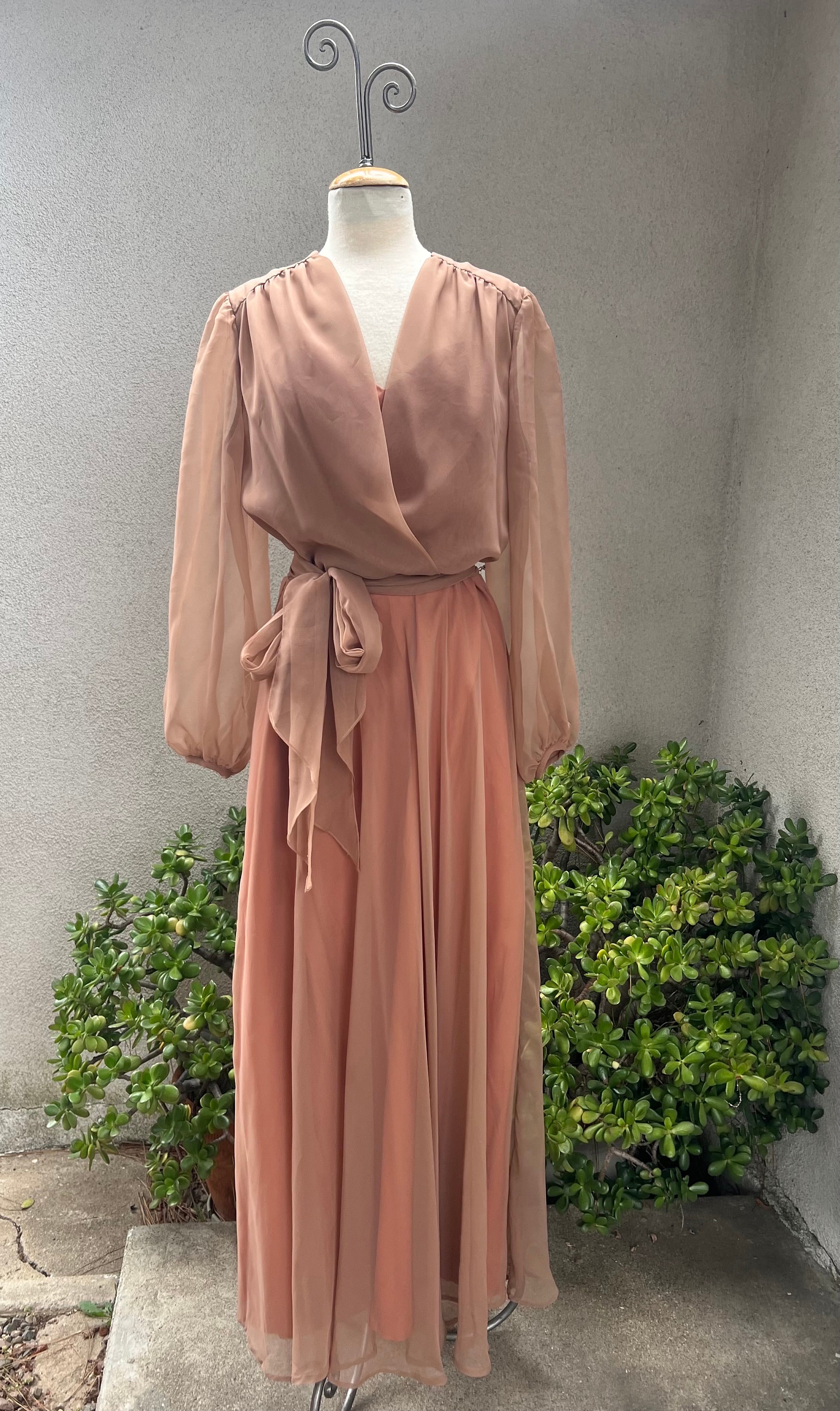 まさし　スラング シェディ Vintage Chiffon Maxi Dress Soft Brown With Sash Sz Medium by