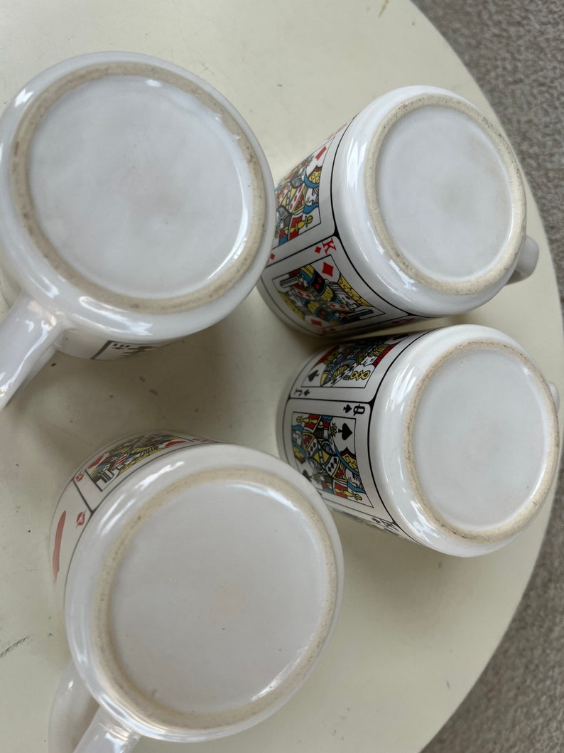 Vintage kitsch ceramic mug set 4 playing cards theme holds 10 oz image 5