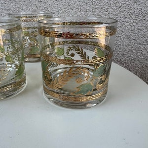 Vintage MCM Culver rock tumbler glasses set 6 grapevine leaves green & blue gold rims barware image 9