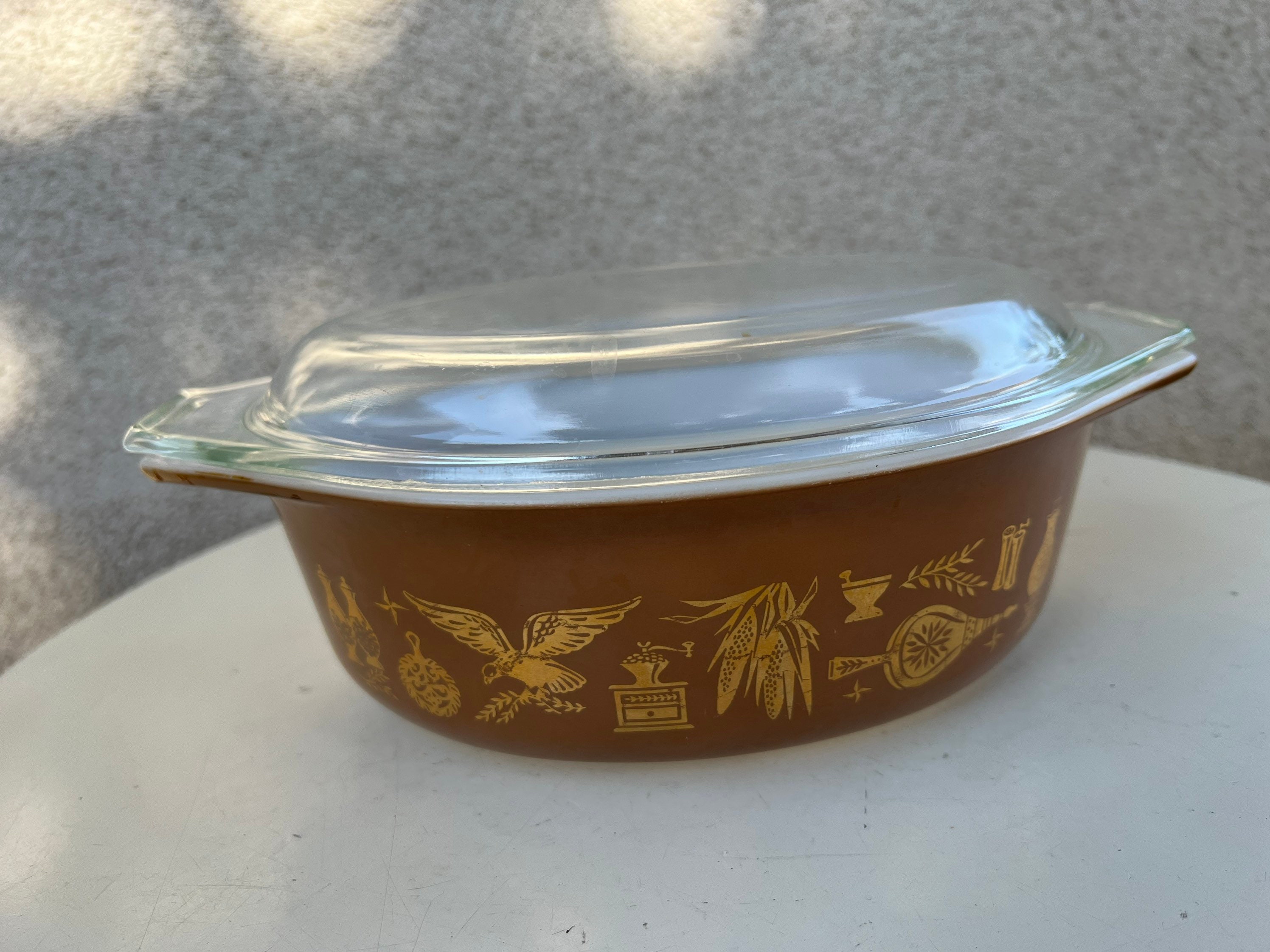 Pyrex Divided Casserole Dish With Lid Early American Brown 1 1/2 Quart  Vintage