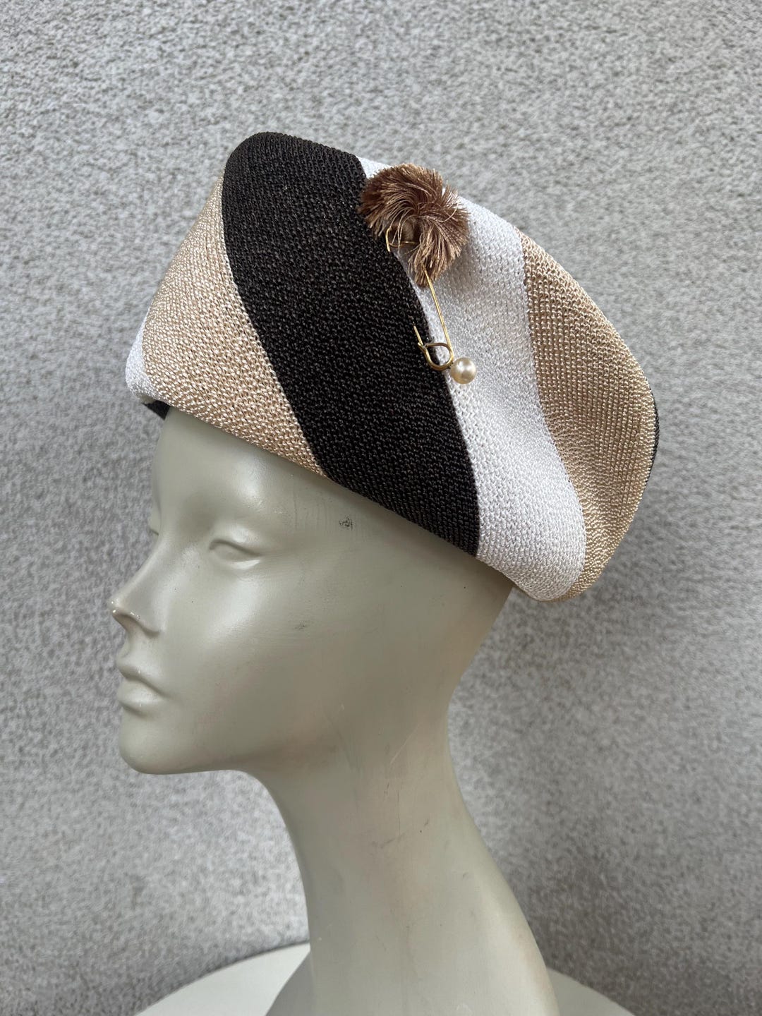 Buy Vintage 1960s Striped Toquilla Straw Halo Hat - Ronee  display picture 1