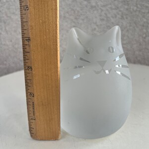 Vintage frosted glass cat paperweight signed JK 6/92 image 7