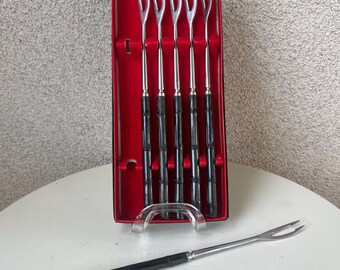bambus baumwolle stoff Stoff mit Pandabären und Bambus - Satin Baumwolle als Meterware online  kaufen