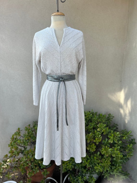 Vintage 70s taupe grey knit dress with faux leath… - image 6