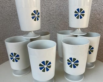 Vintage Modern Cups Plastic Accalac Set 8 Pedestal Blue Floral design by David Douglas.