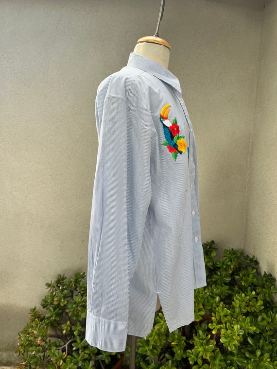 Vintage kitsch shirt blouse embroidered birds Sz … - image 3