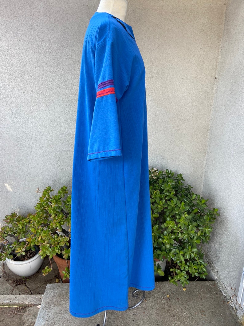 Vintage boho blue kaftan dress with appliqué accents custom made by Kirsten Helweg Large image 10