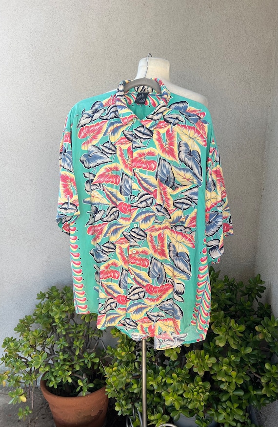 Vintage Mens Hawaiian floral shirt Sz Large by Gen